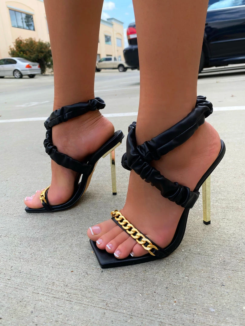 LaModishBoutique New Arrivals Zendya Heels - Black 1 LaModishBoutique New Arrivals Zendya Heels - Black