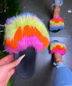 LaModishBoutique Daisy Fur Slides - Rainbow Pink (FINAL SALE)