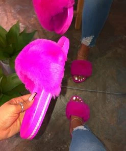 LaModishBoutique Daisy Fur Slides - Pink / Magenta (FINAL SALE)