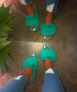 LaModishBoutique Daisy Fur Slides - Teal (FINAL SALE)