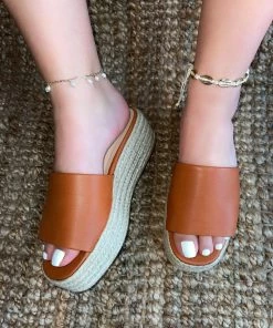 LaModishBoutique New Arrivals Rosemary Platform Sandals - Tan