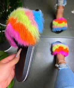 LaModishBoutique Daisy Fur Slides - Rainbow Pink (FINAL SALE)