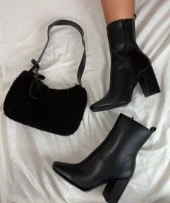 LaModishBoutique Arabella Wool Bag- Black Final Sale New Arrivals