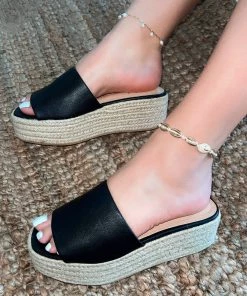 LaModishBoutique Rosemary Platform Sandals - Black New Arrivals